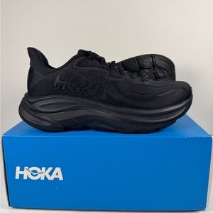 NEW Hoka One One Clifton 10 Triple Black 1162030-BBLC Men's Size 8D